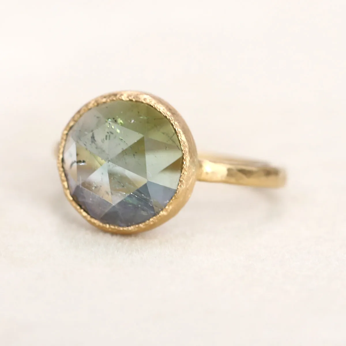 4.00ct pale green tourmaline ring