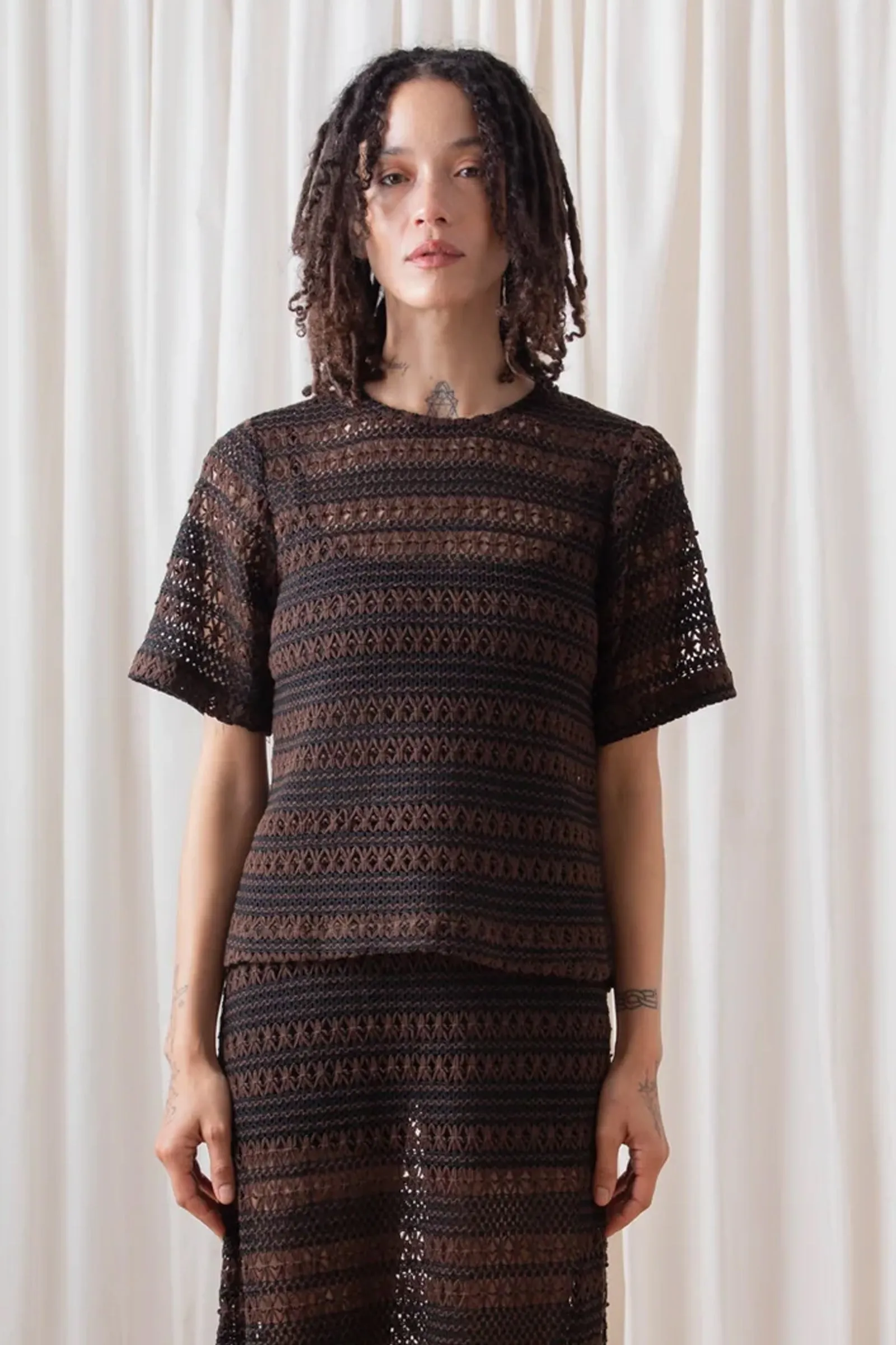 Ali Golden Crochet Woven T-Shirt in Brown/Black