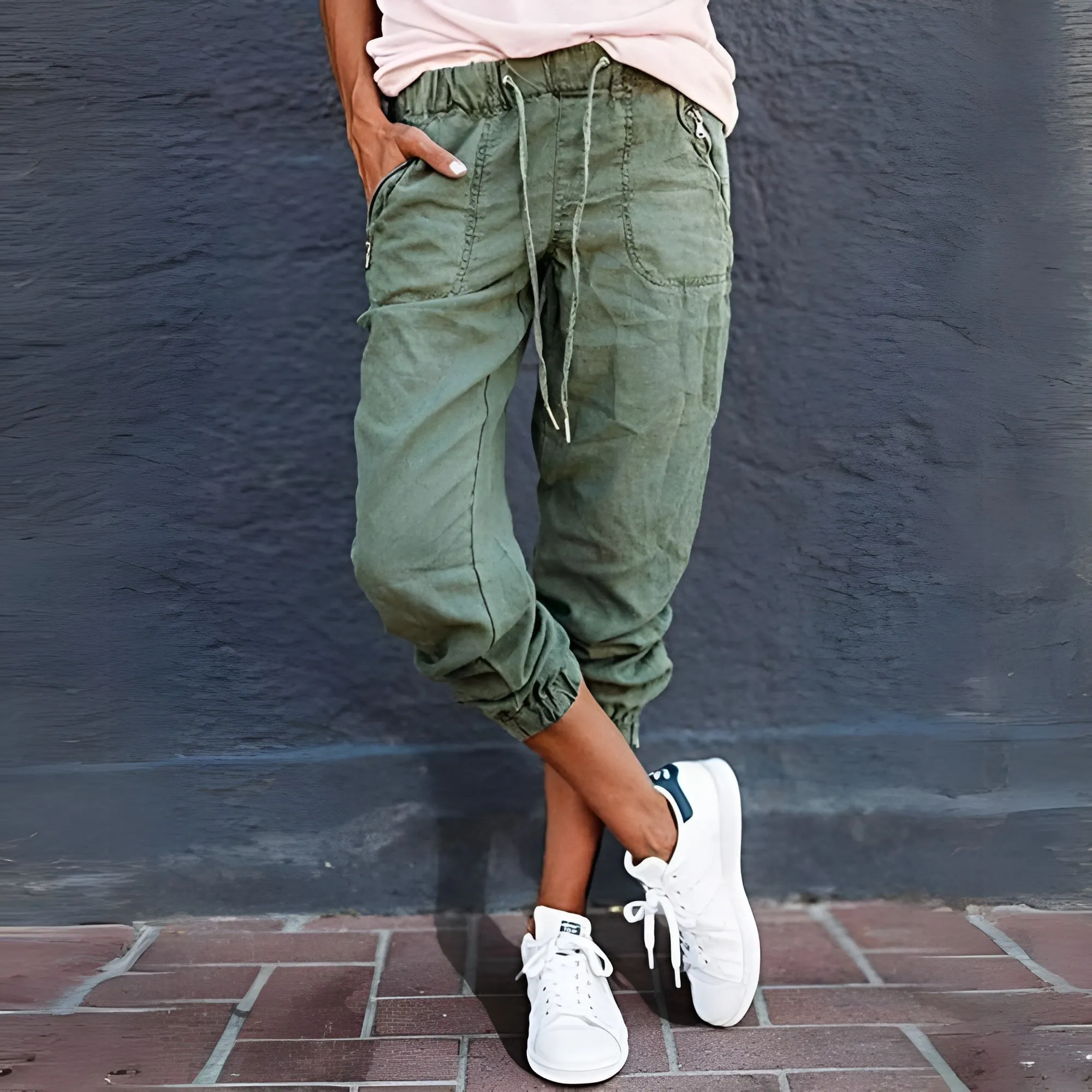 Andrea - Elegant cargo pants for women