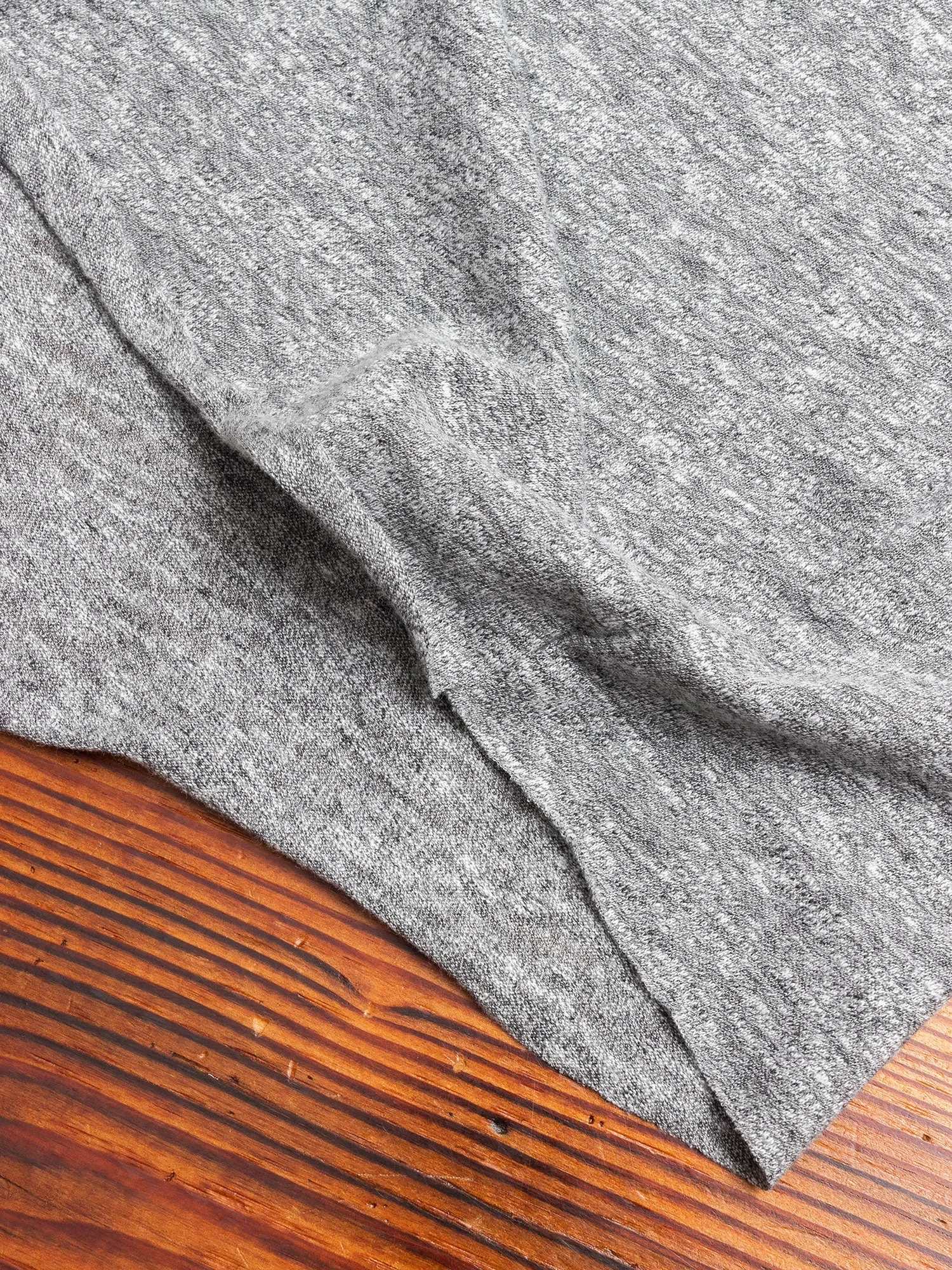 Anti-Expo T-Shirt in Grey