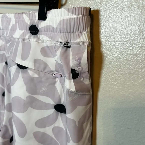 Bad Birdie Women’s Core Golf Shorts in Pourin’ Purple