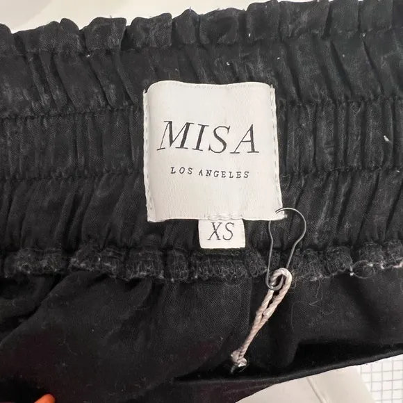 Black misa shorts