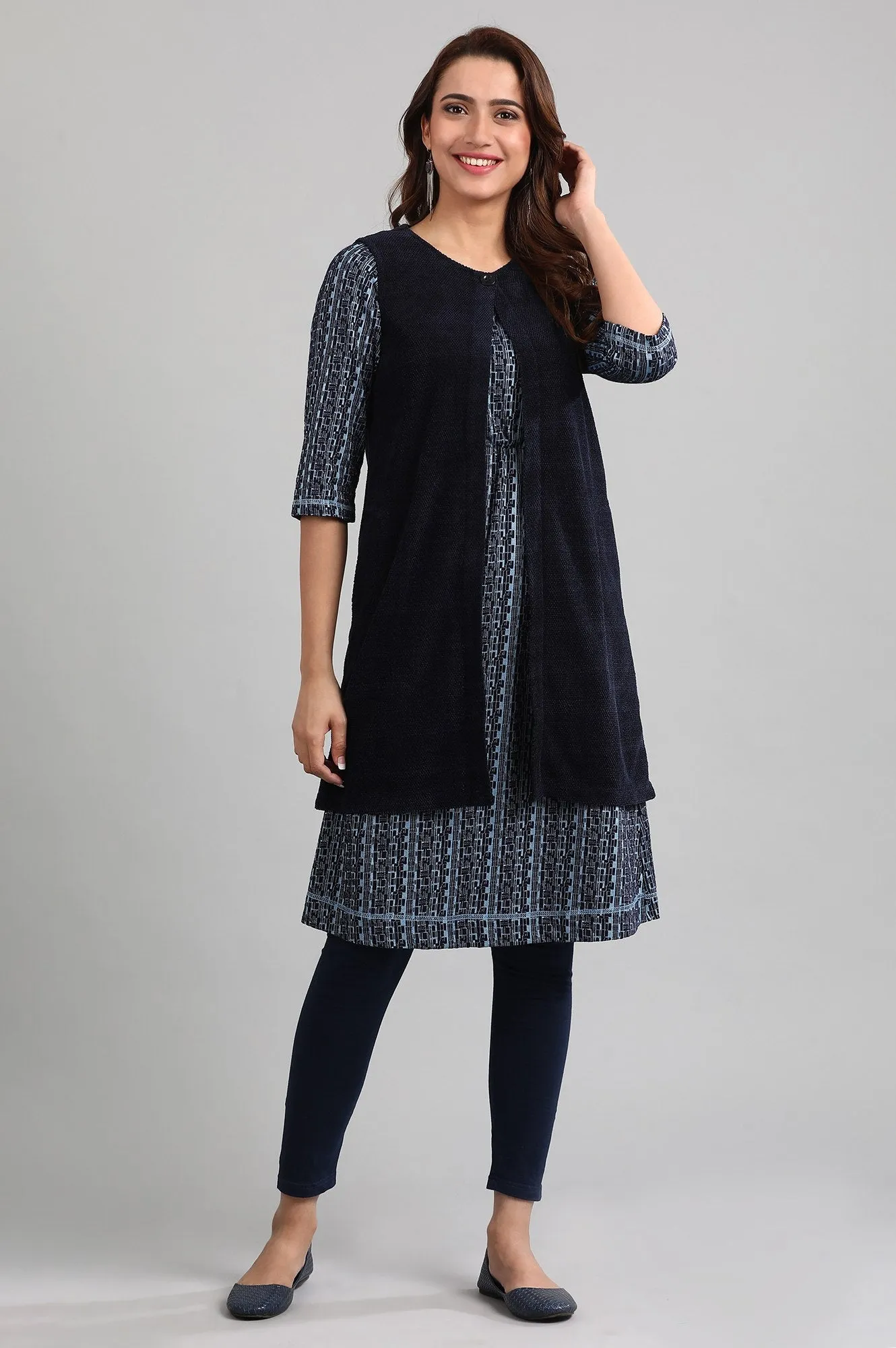 Blue Round Neck Yarn-dyed Winter Gillet