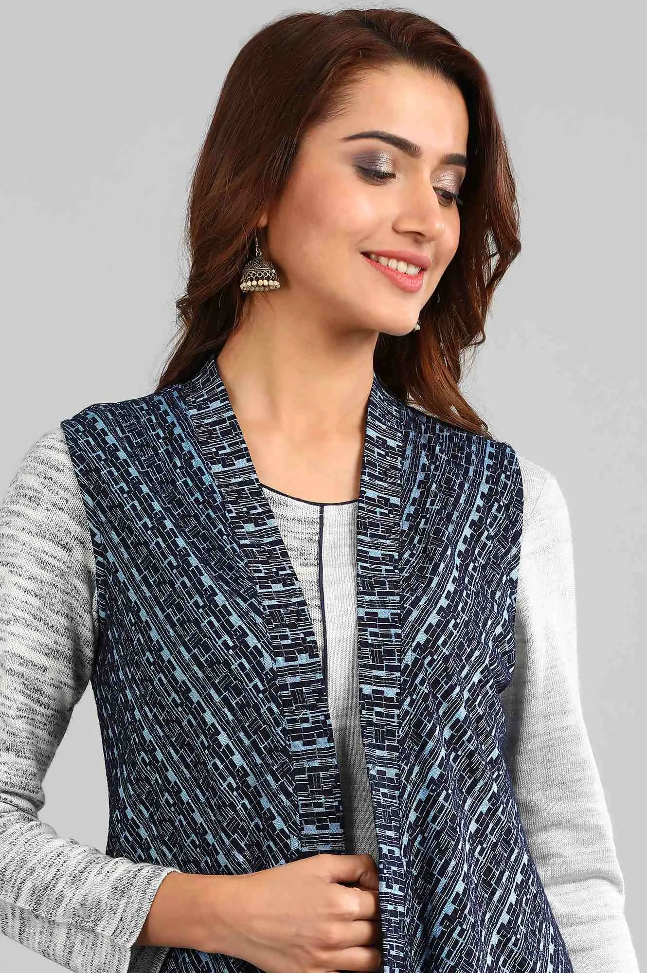 Blue Shawl Neck Yarn-dyed Winter Gillet