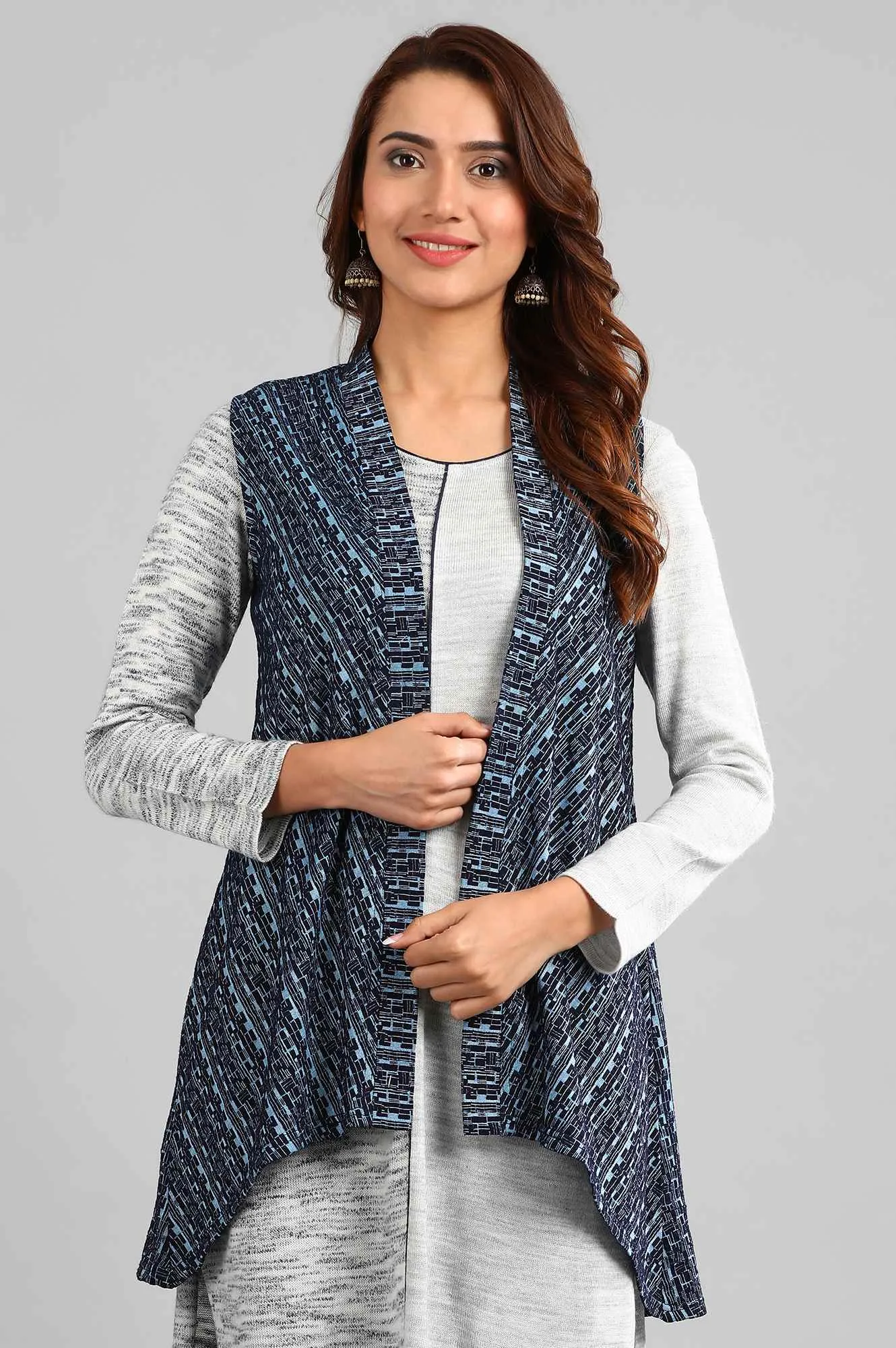 Blue Shawl Neck Yarn-dyed Winter Gillet