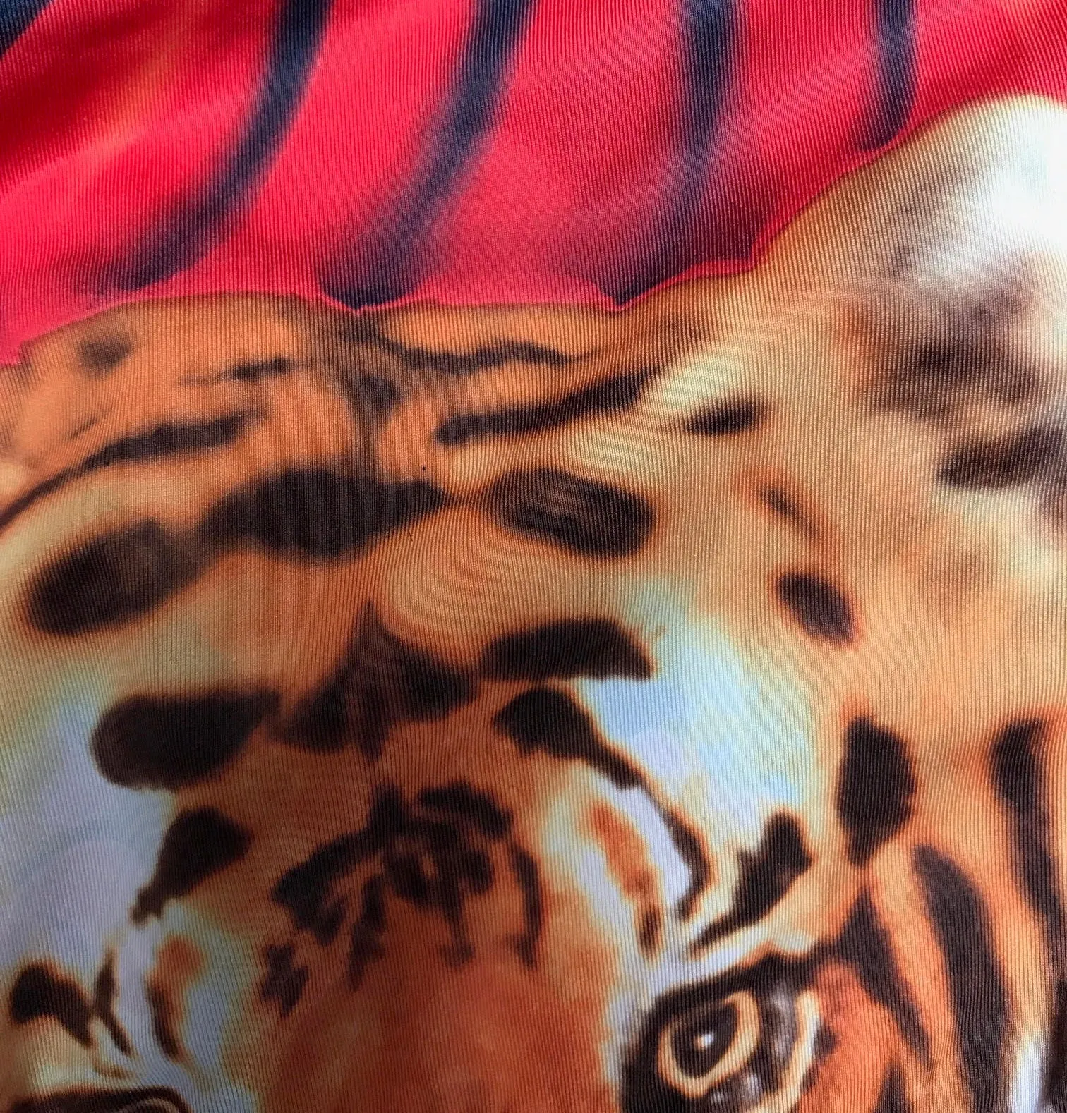 BOYS SHORTS RED TIGER/HAWAIIAN FLORAL