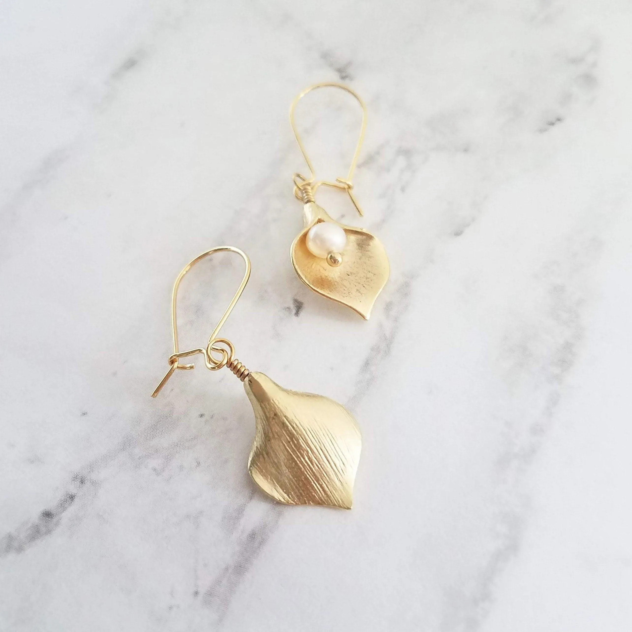 Calla Lily Earrings - gold matte brass & freshwater pearls, locking kidney ear hook, delicate flower earrings, bridal bridesmaid jewelry