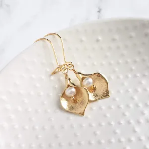 Calla Lily Earrings - gold matte brass & freshwater pearls, locking kidney ear hook, delicate flower earrings, bridal bridesmaid jewelry