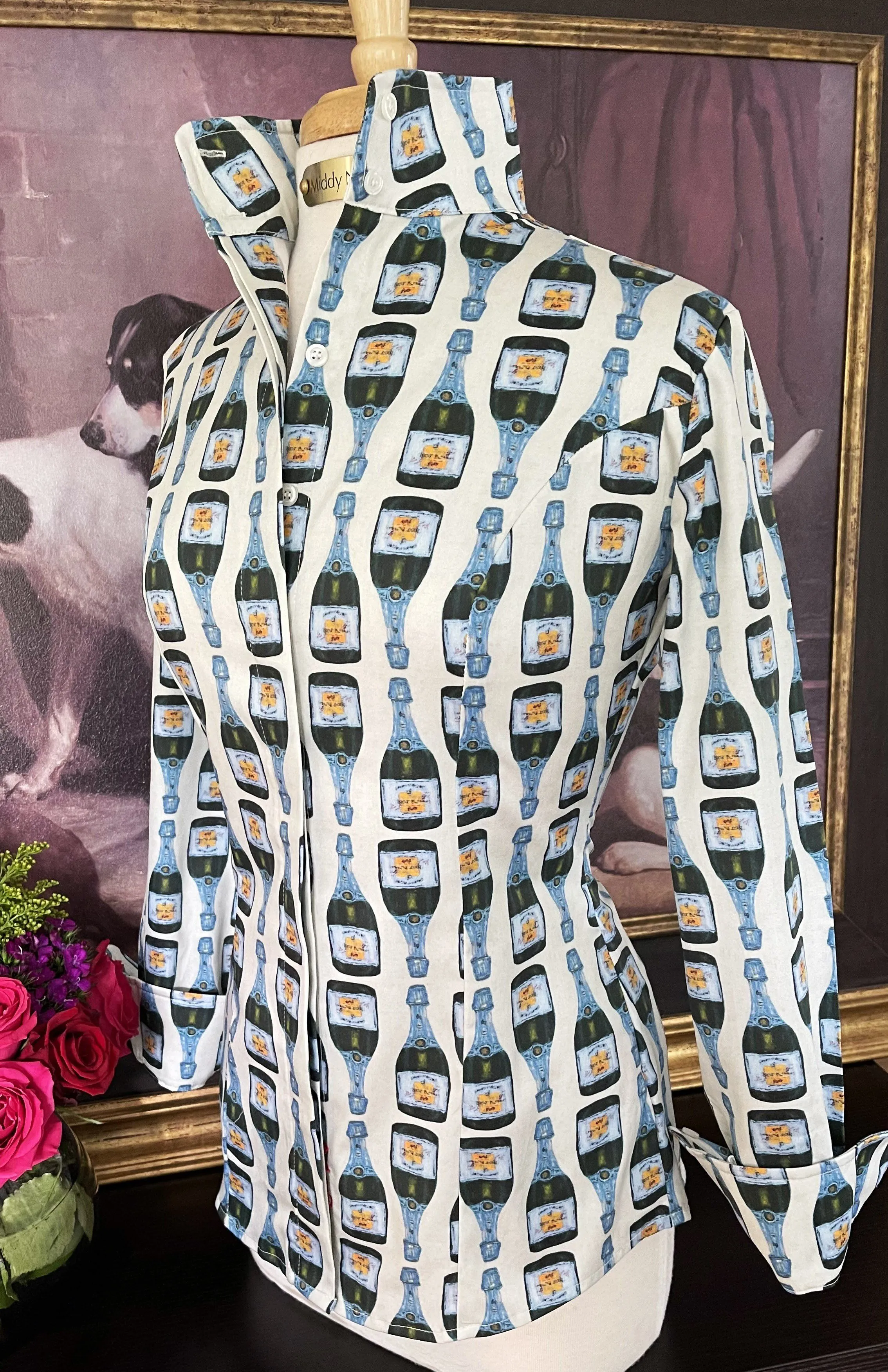 CHAMPAGNYA IN BLUE SHIRT
