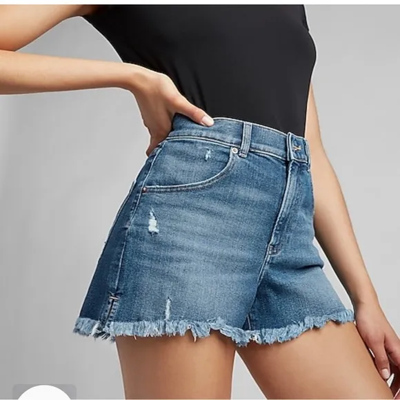 Express shorts