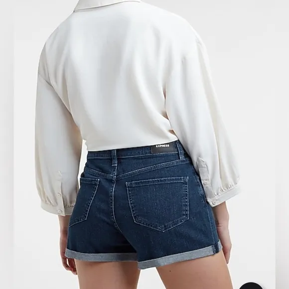 Express shorts