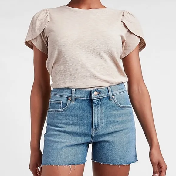 Express shorts