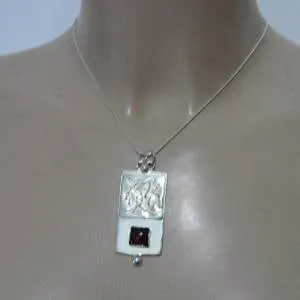 Hadar Designers Israel Handmade Artist 925 Sterling Silver Garnet Pendant (H) y