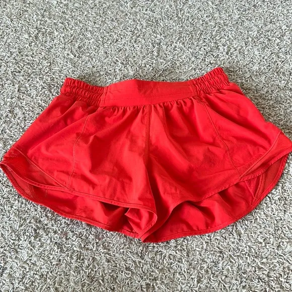 Hotty Hot Shorts 2.5”
