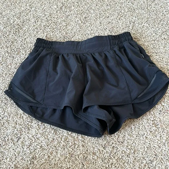 Hotty Hot Shorts 2.5”