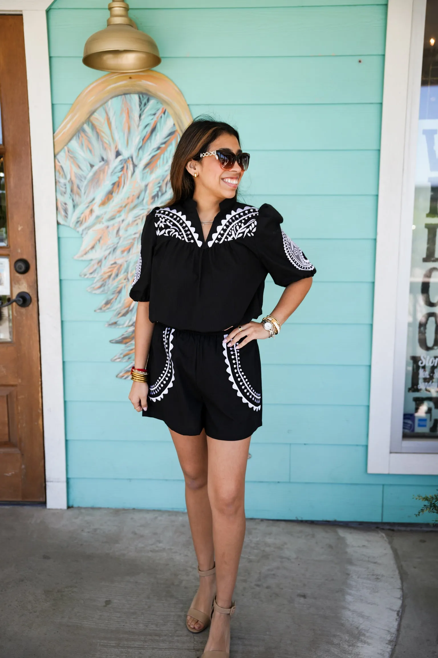 Humphrey Black Embroidered Shorts