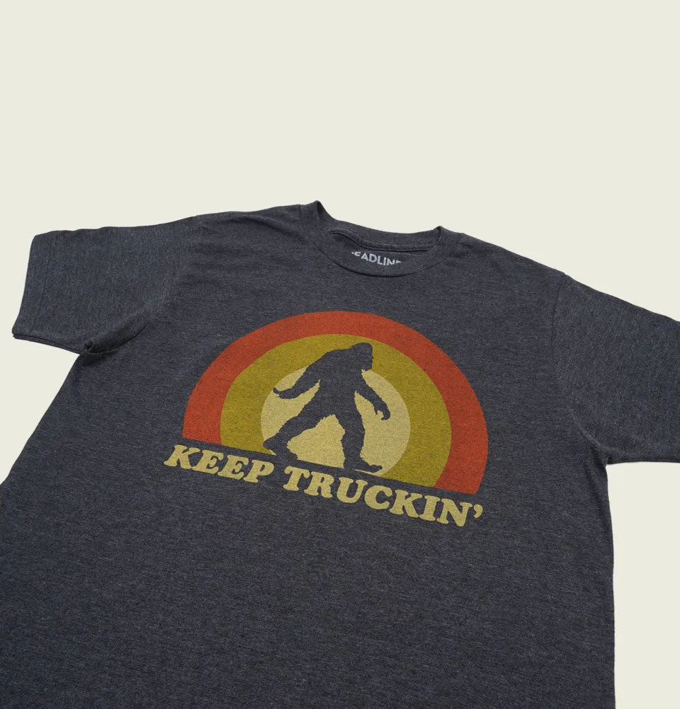 KEEP TRUCKIN' Unisex t-shirt