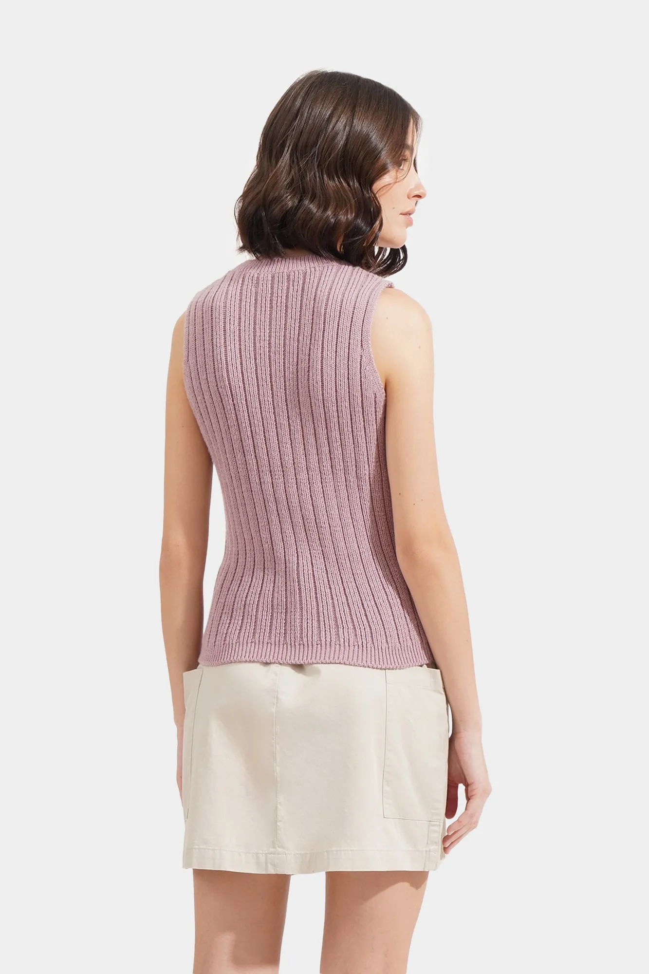Knitted Textured Sleeveless Tee