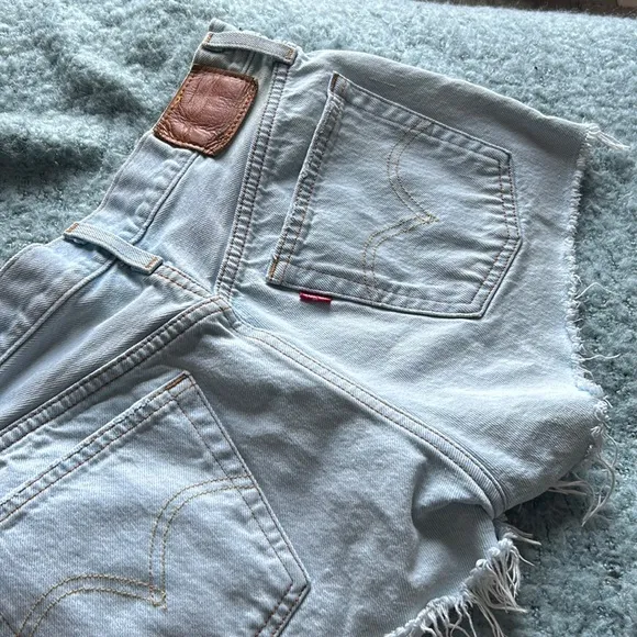 LEVIS 501 Blue Denim Shorts Light Washed