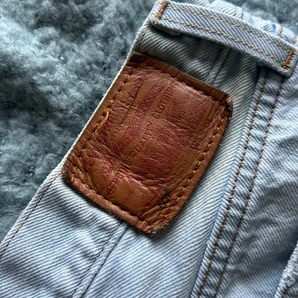 LEVIS 501 Blue Denim Shorts Light Washed
