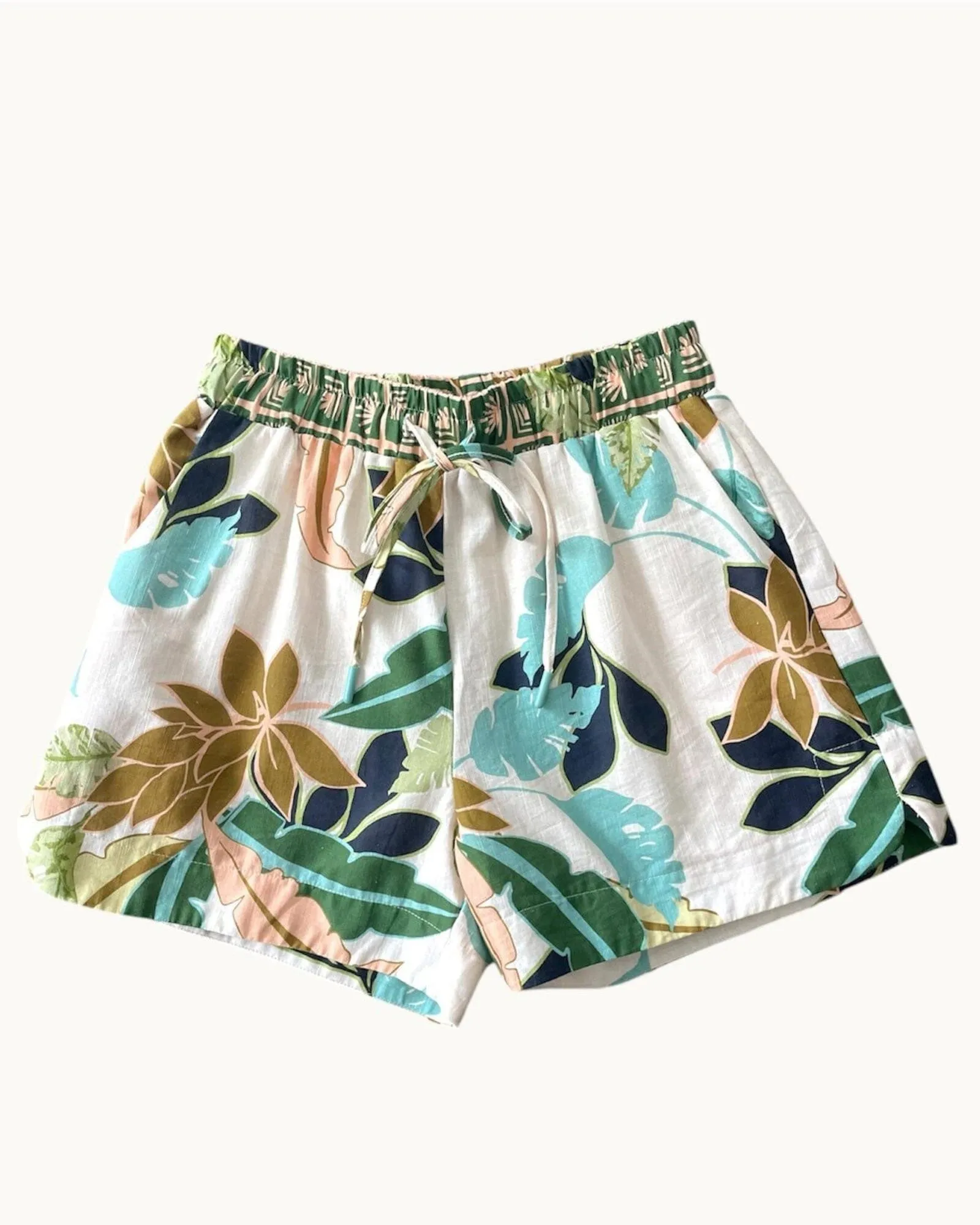 LITTLE LIES Lolita Shorts