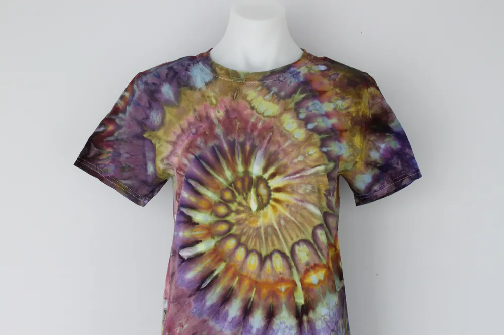 Men's shirt size Small Unisex ice dye - Na's Favorite twist