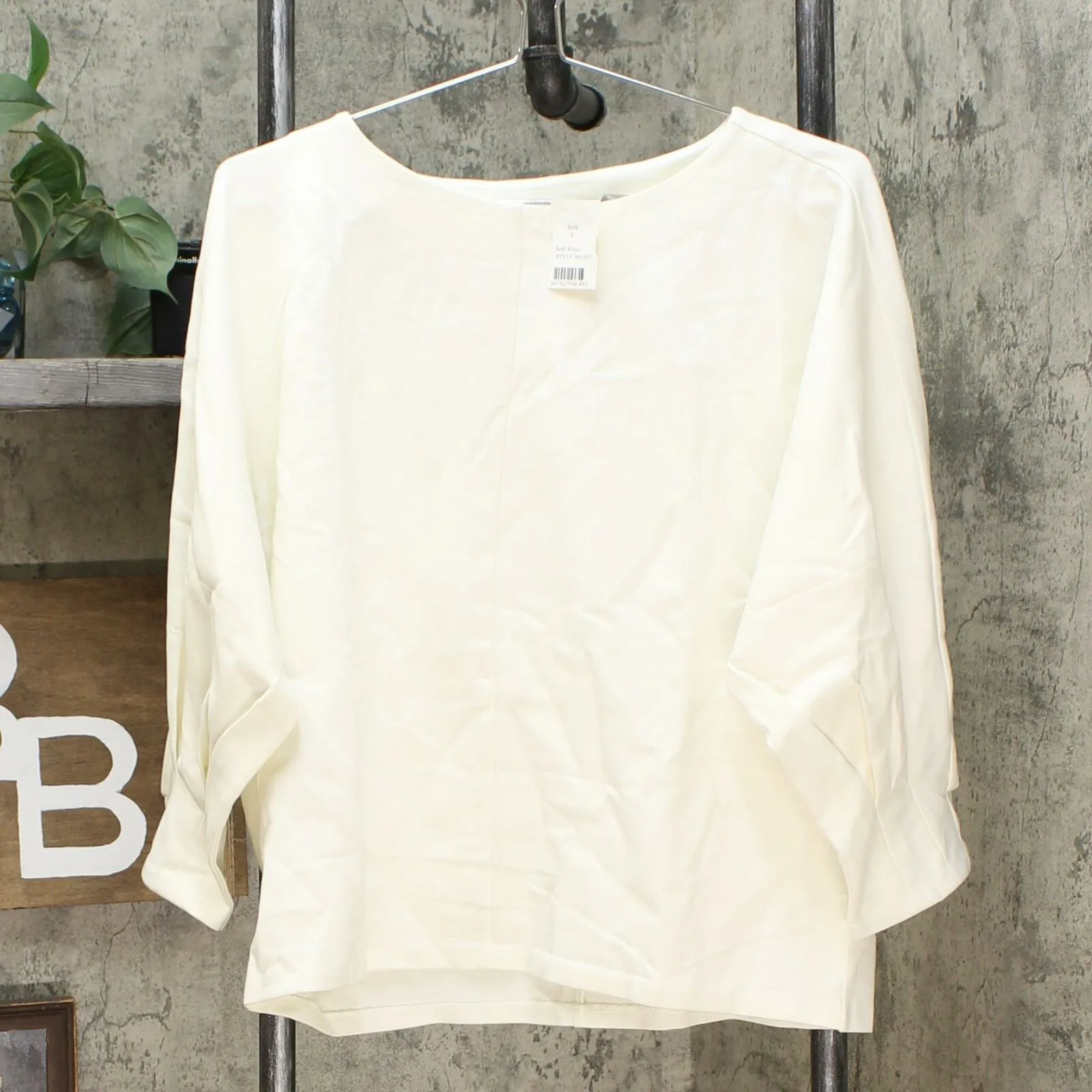 MOTTO Women's Ponte Knit Structured Popover Top