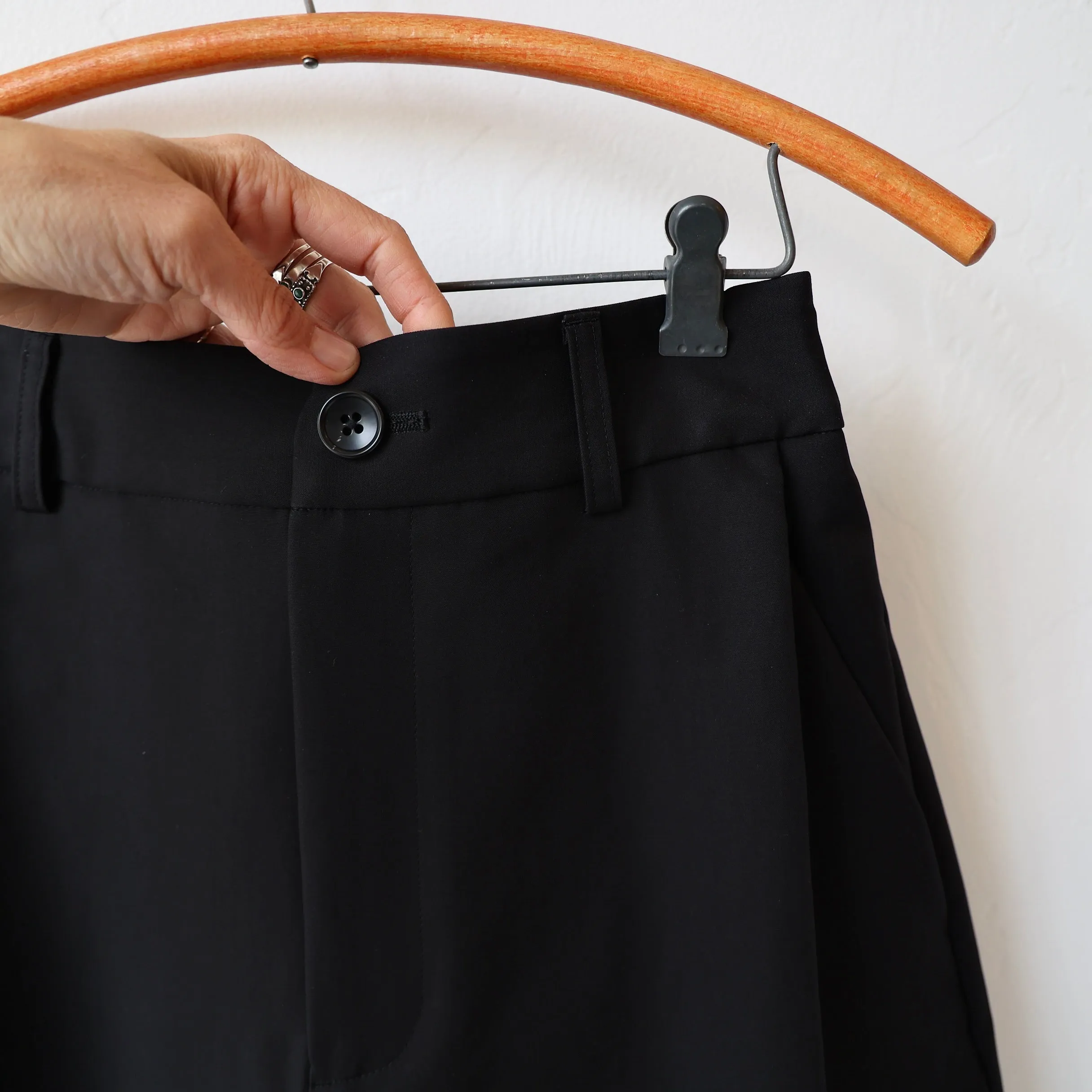 Nicholson & Nicholson Shorts - Black