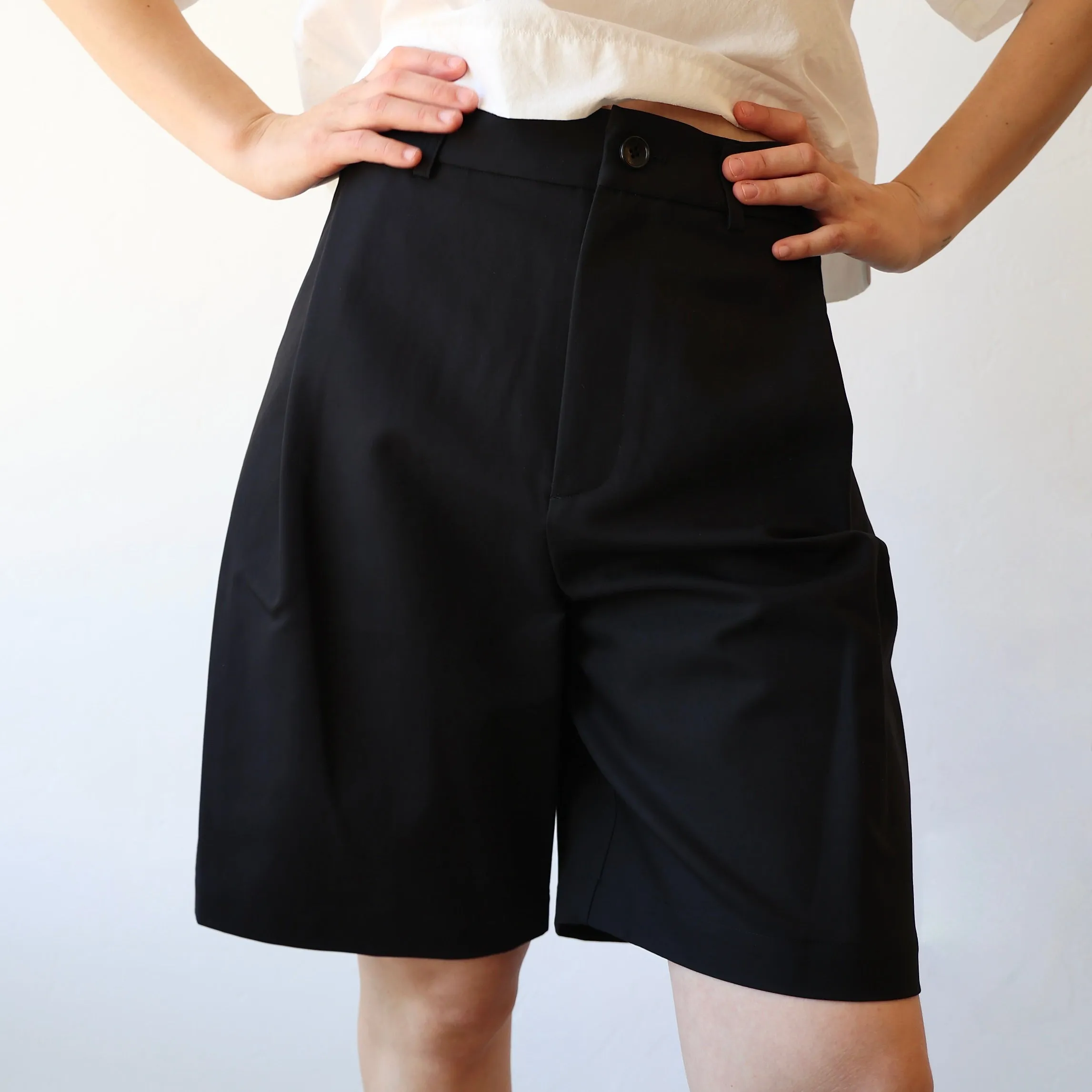 Nicholson & Nicholson Shorts - Black
