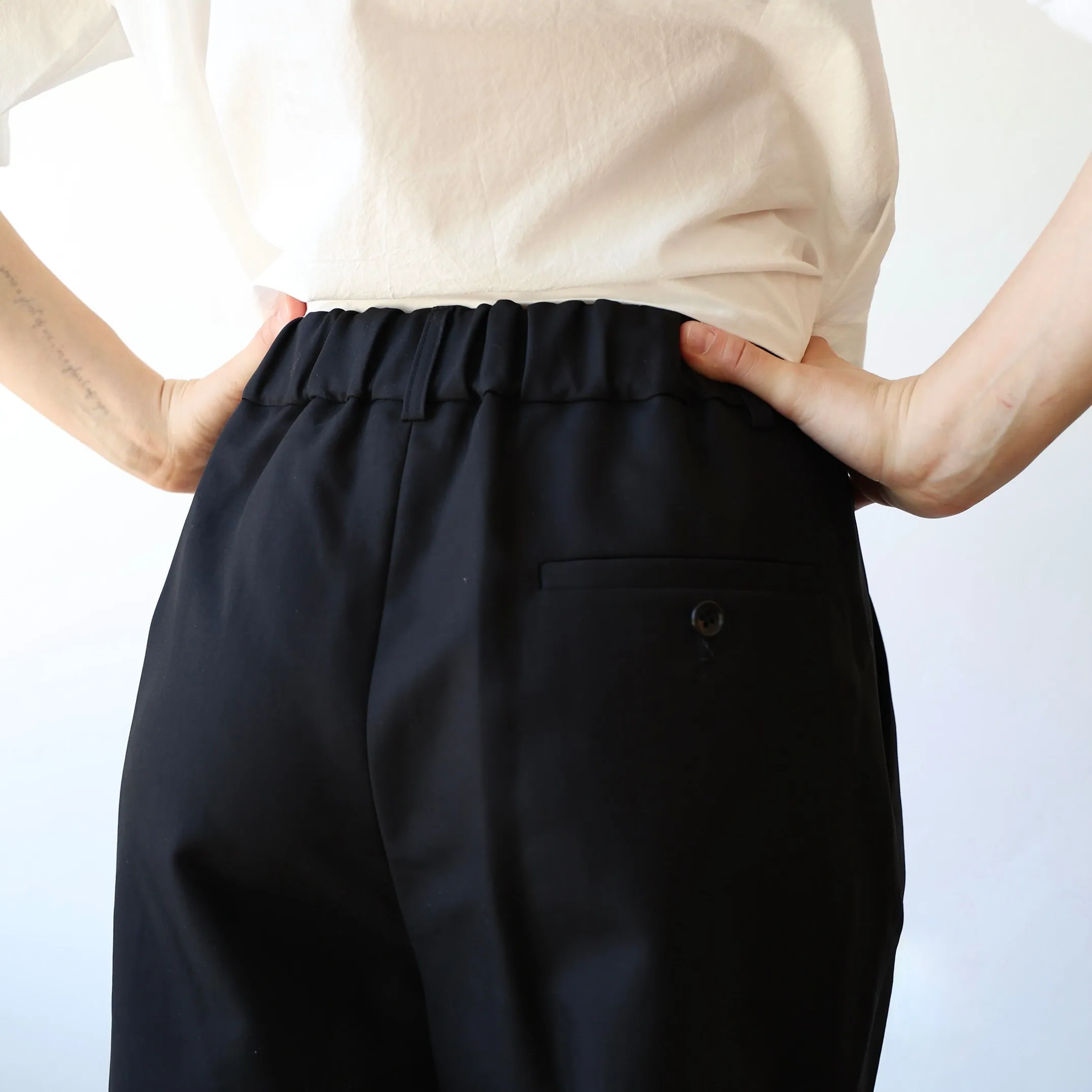 Nicholson & Nicholson Shorts - Black