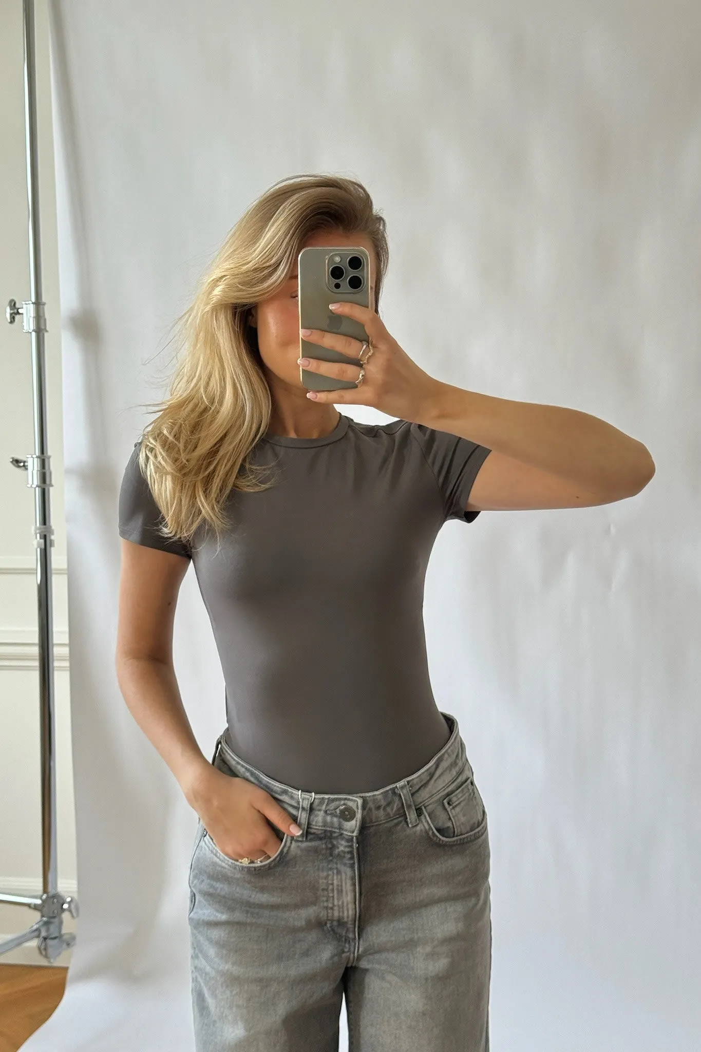 ONLEa Tshirt - Mørkegrå