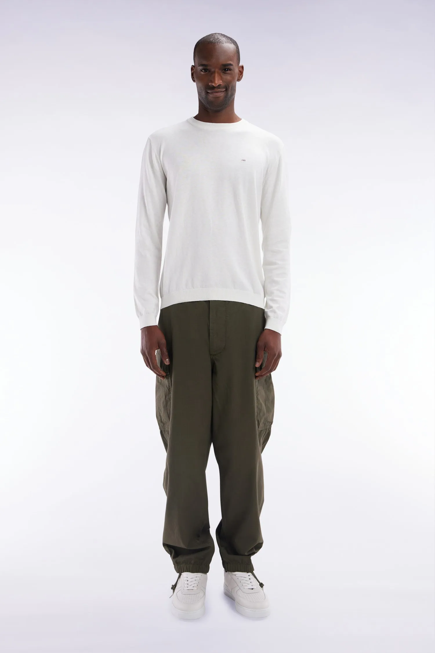 Pantalon cargo en coton kaki coupe droite