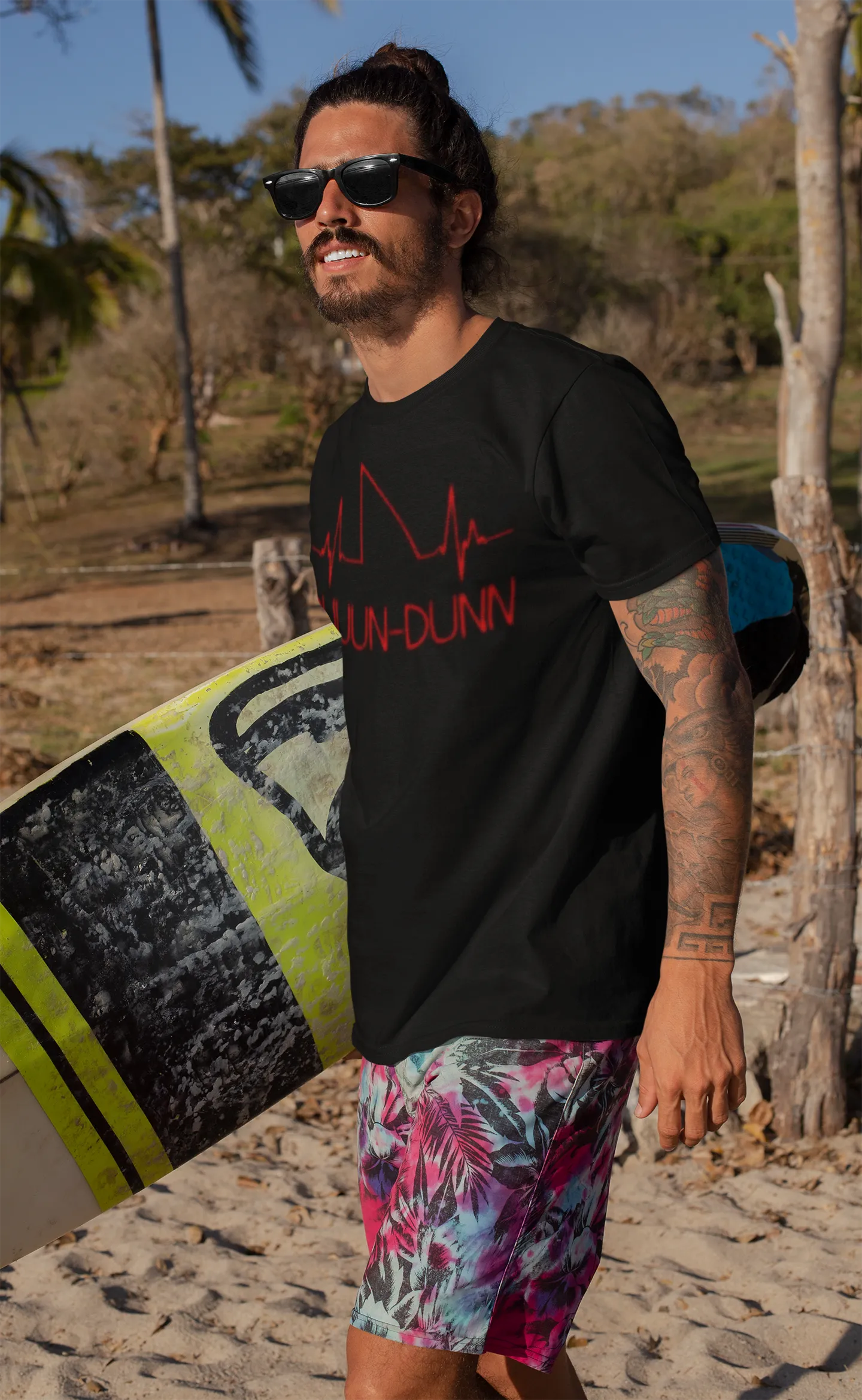 Scuba diving T-Shirt for Men | Heartbeat for Shark Lovers