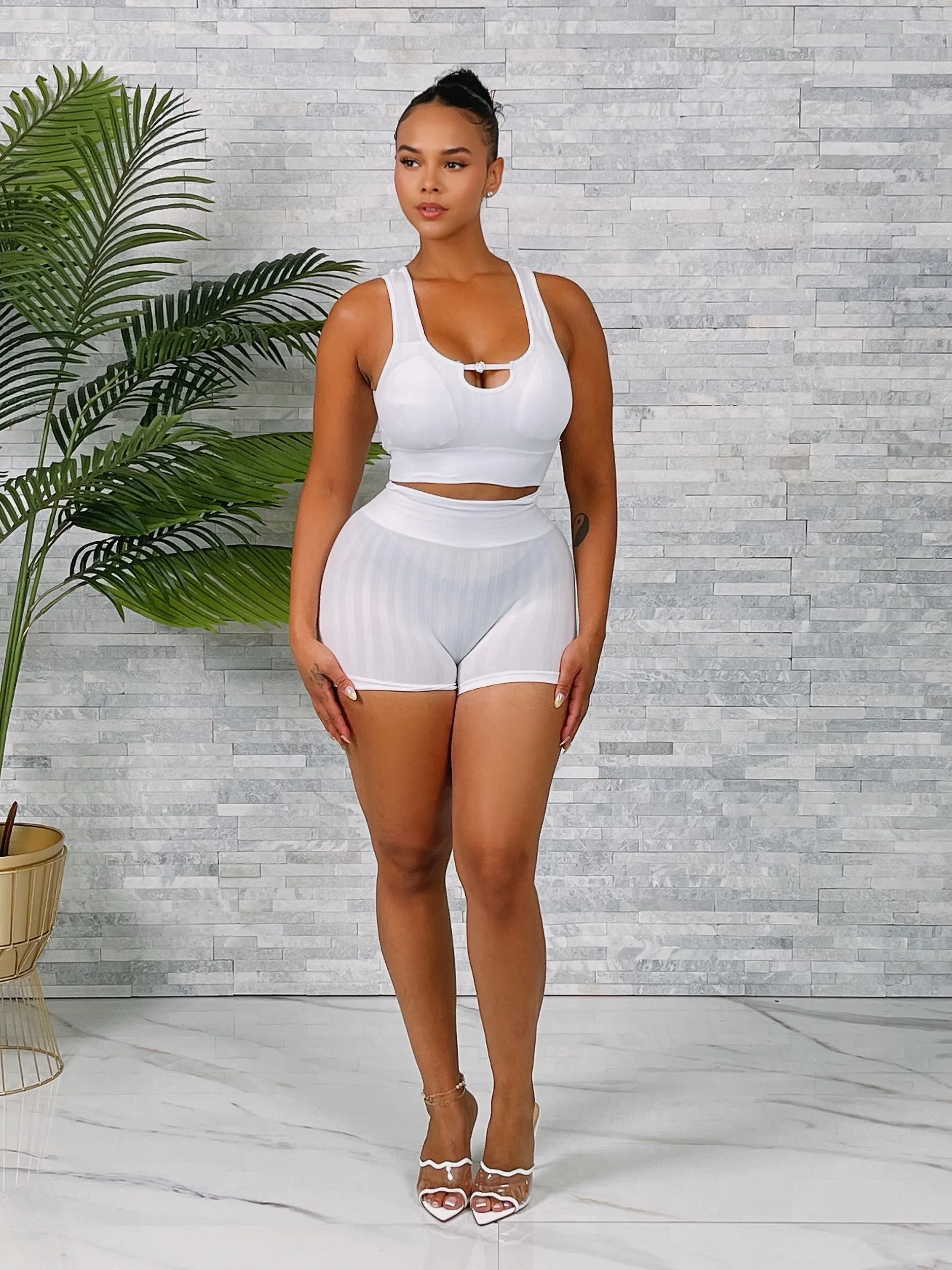 SET123P - SEAMLESS SHORTS SET ( 12 ASSORTED PIECES)
