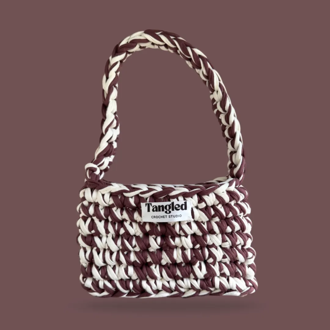 Shoulder Bag in Barista