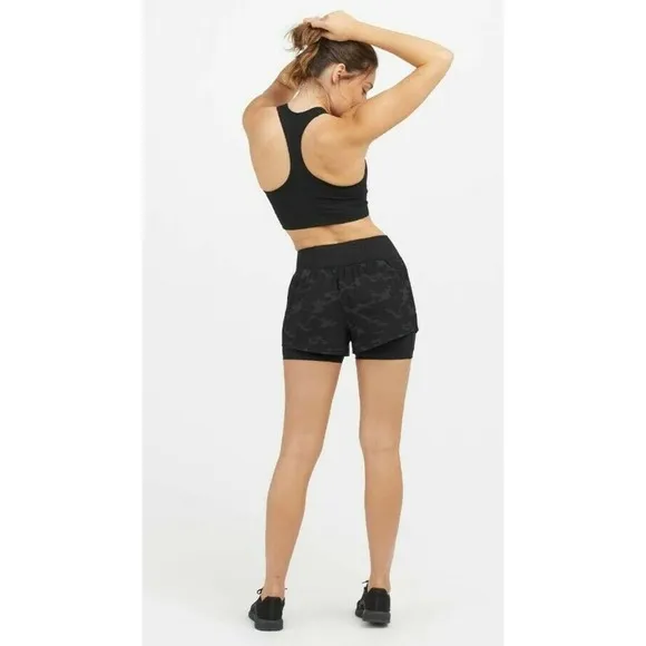 Spanx Black Camo The Get Moving Shorts NWT Women's Size XS