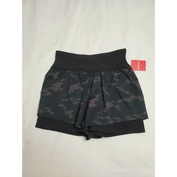 Spanx Black Camo The Get Moving Shorts NWT Women's Size XS