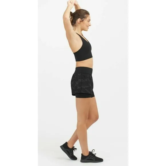 Spanx Black Camo The Get Moving Shorts NWT Women's Size XS