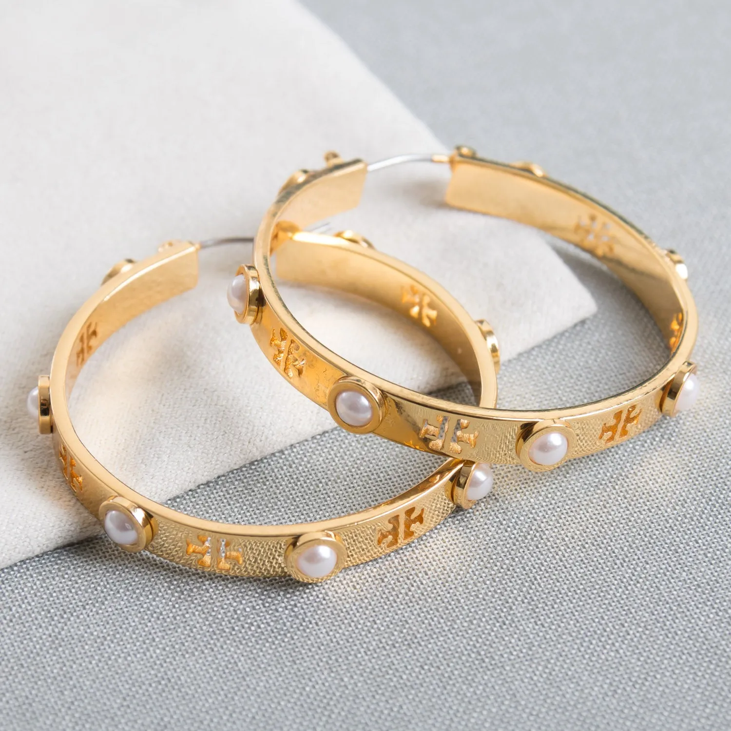 T Pierced Logo Pearl Gold Hoop Earrings