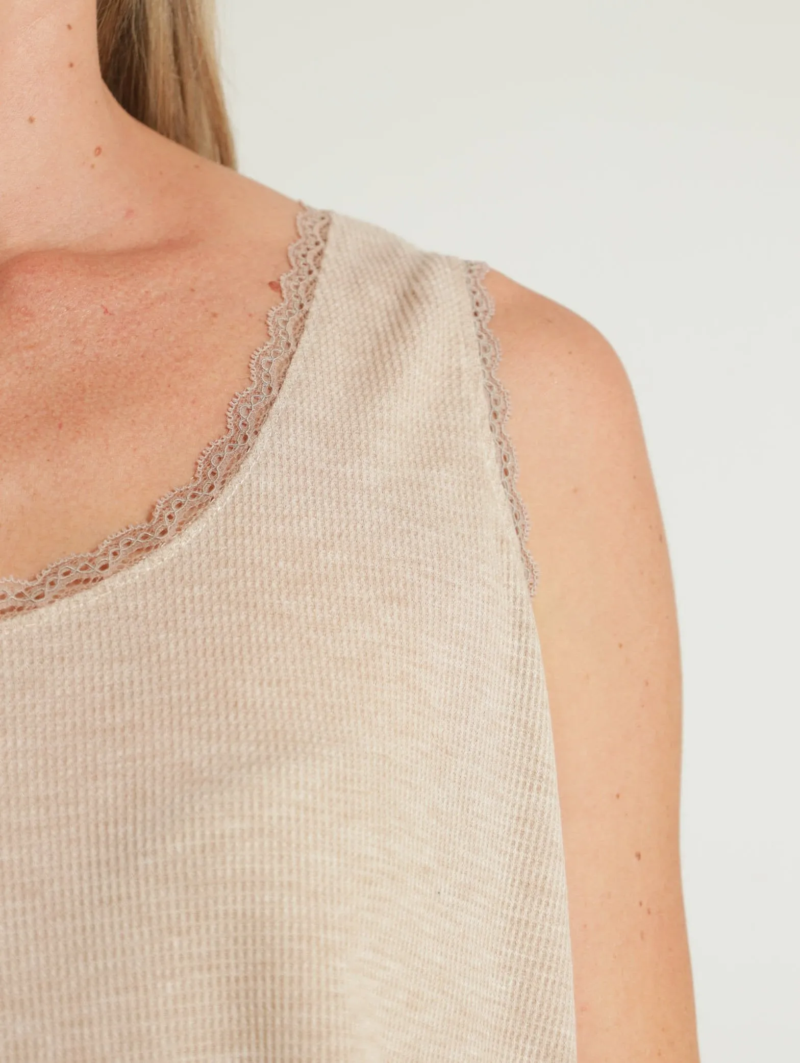 Textured Lace Detail Tank Top - Oatmeal