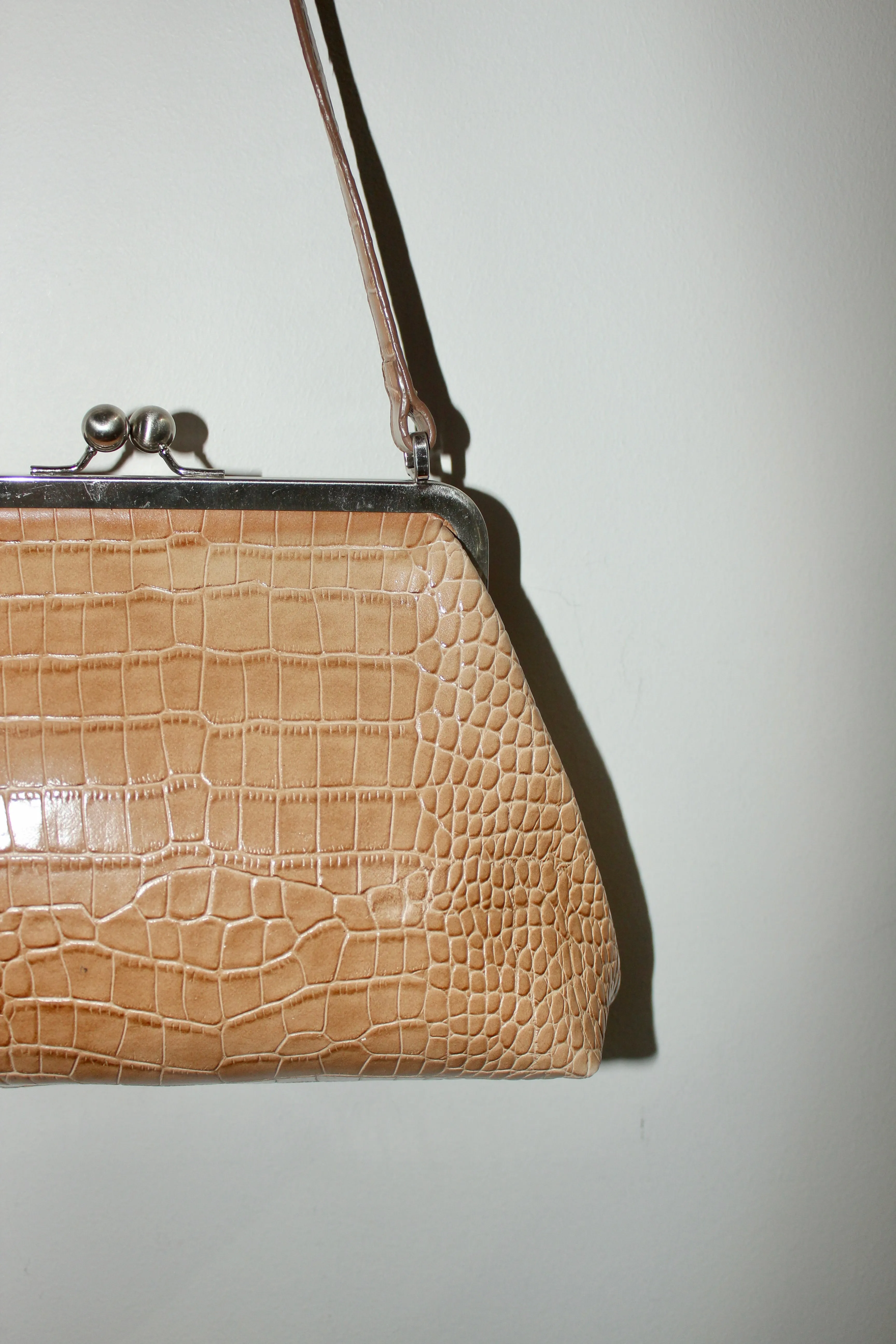 Vintage 90s Tan Dainty Textured Purse